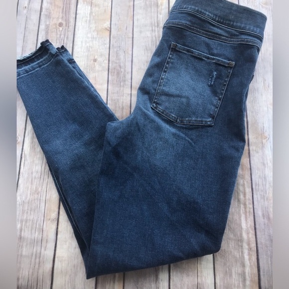 ❤️SPANX Jeans❤️ - Picture 4 of 7